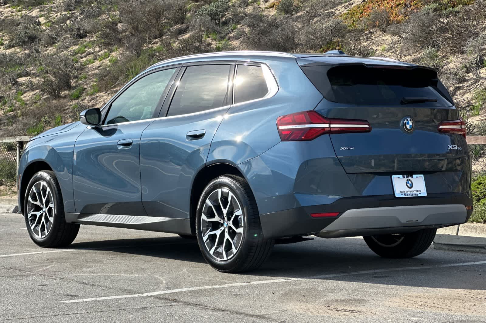 Thumbnail: 2026 BMW X3 - 6