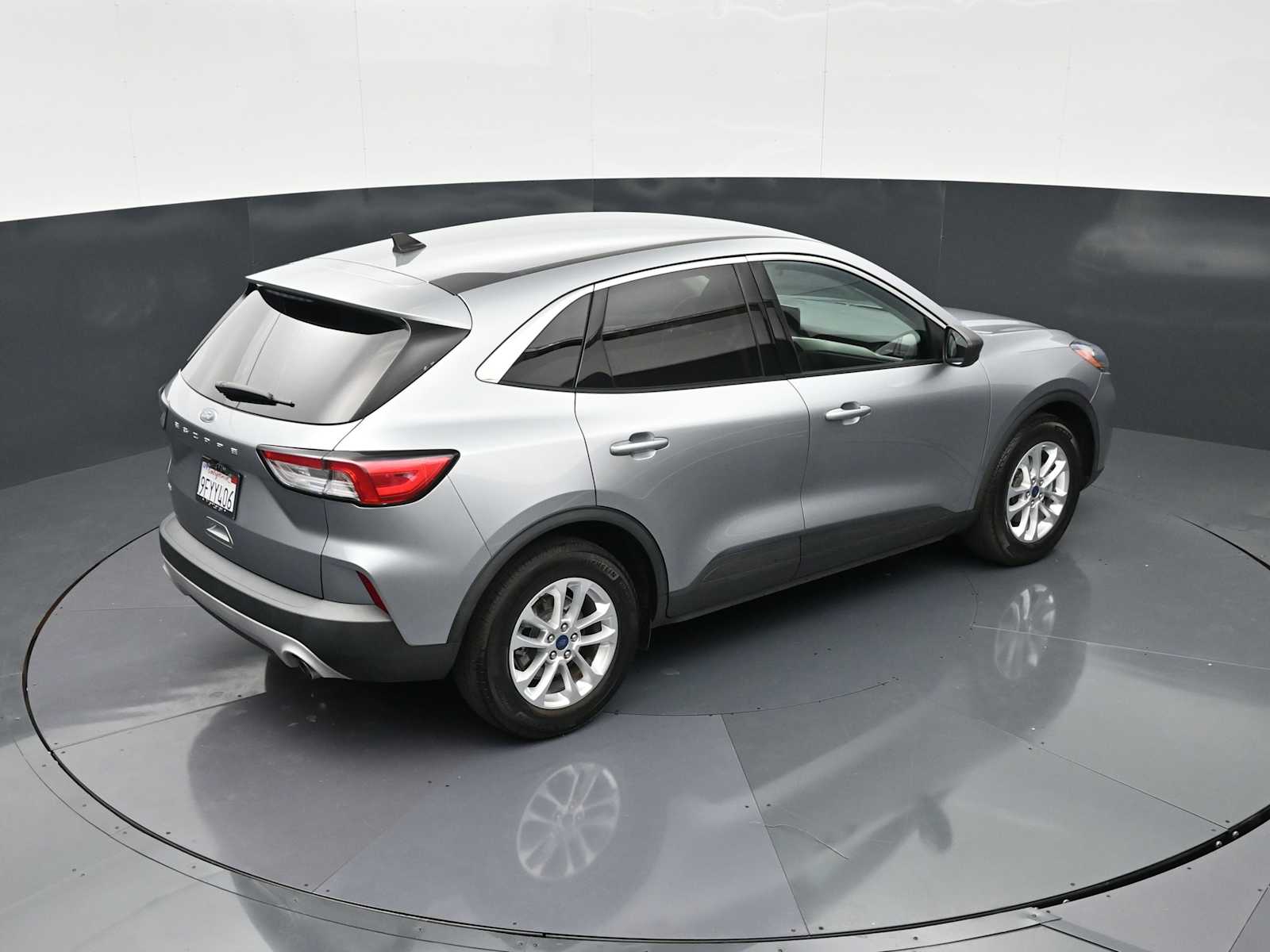 Thumbnail: 2022 Ford Escape - 21