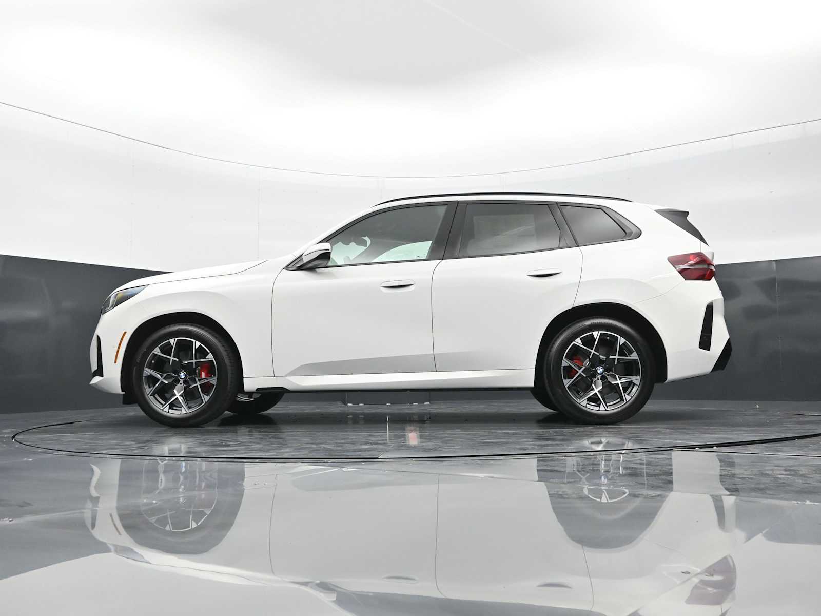 Thumbnail: 2026 BMW X3 - 32