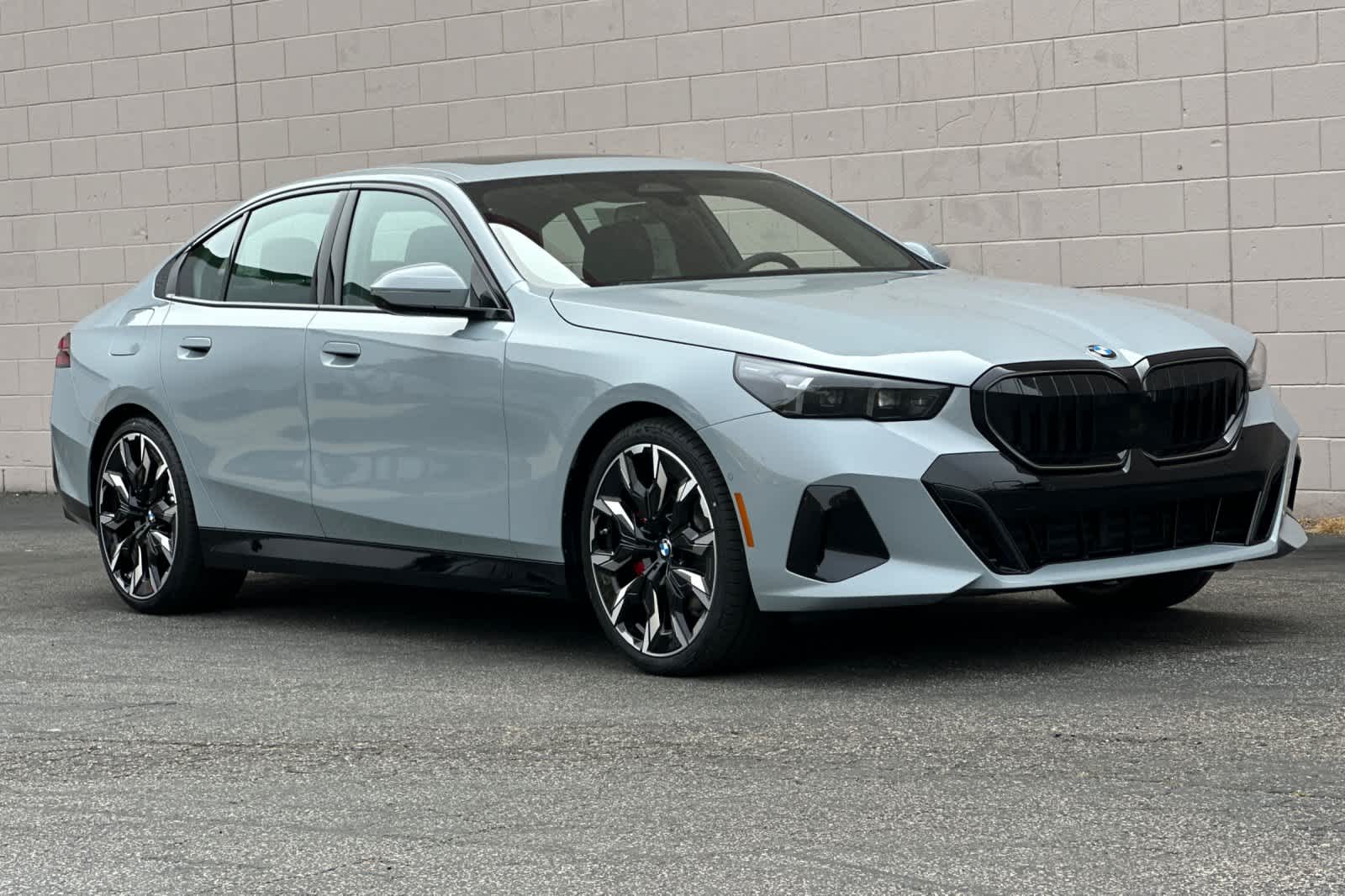 Thumbnail: 2024 BMW 5 Series - 9