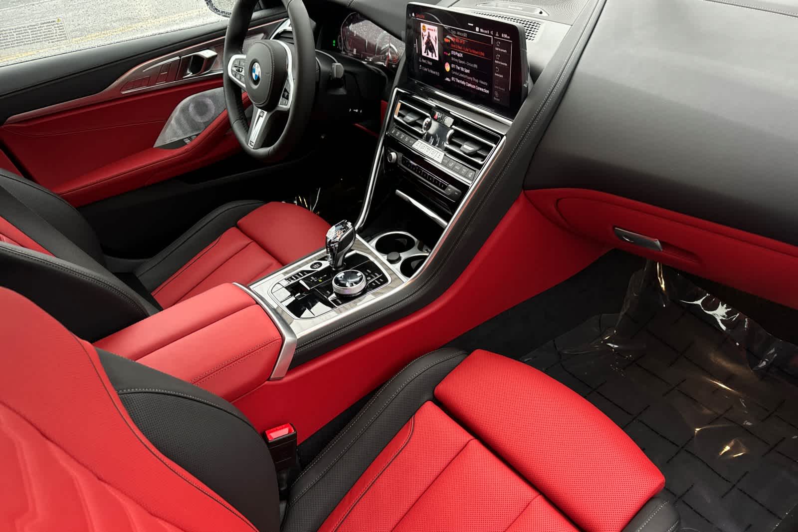 Thumbnail: 2026 BMW 8 Series - 17