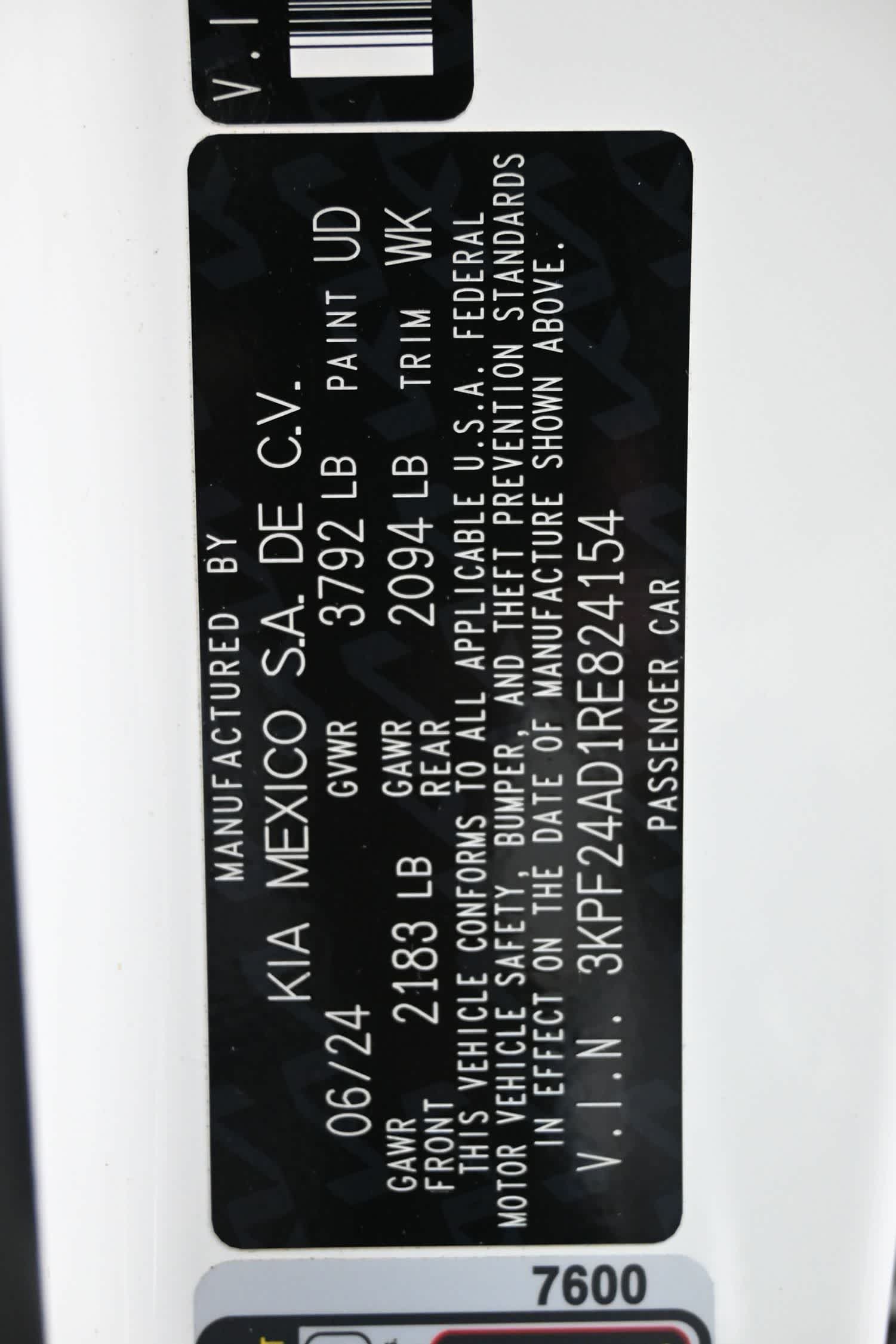 2024 Kia Forte LX - Photo 11