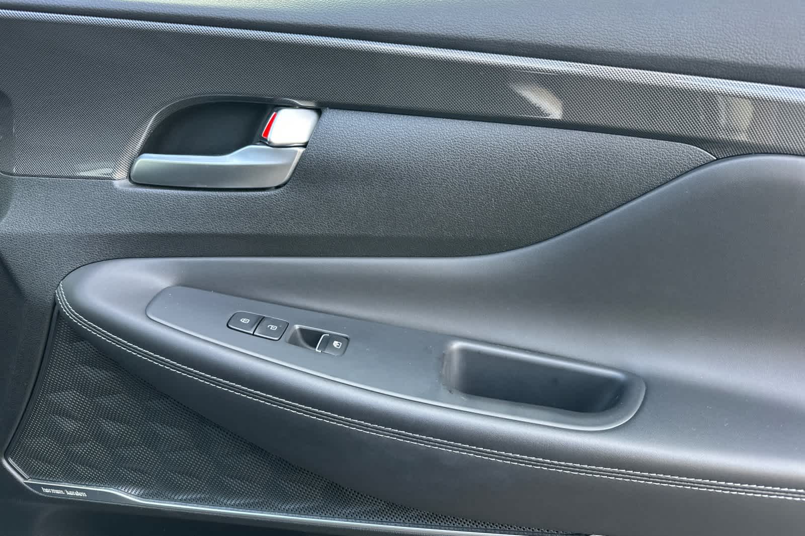 Thumbnail: 2023 Hyundai Santa Fe - 19