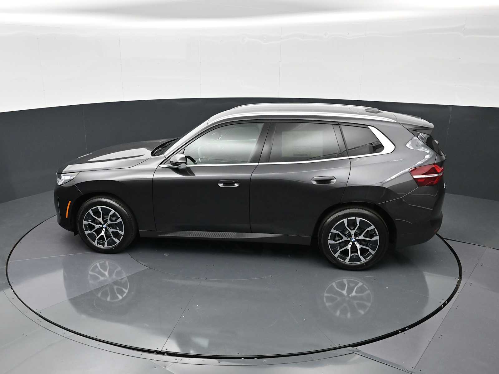 Thumbnail: 2026 BMW X3 - 24