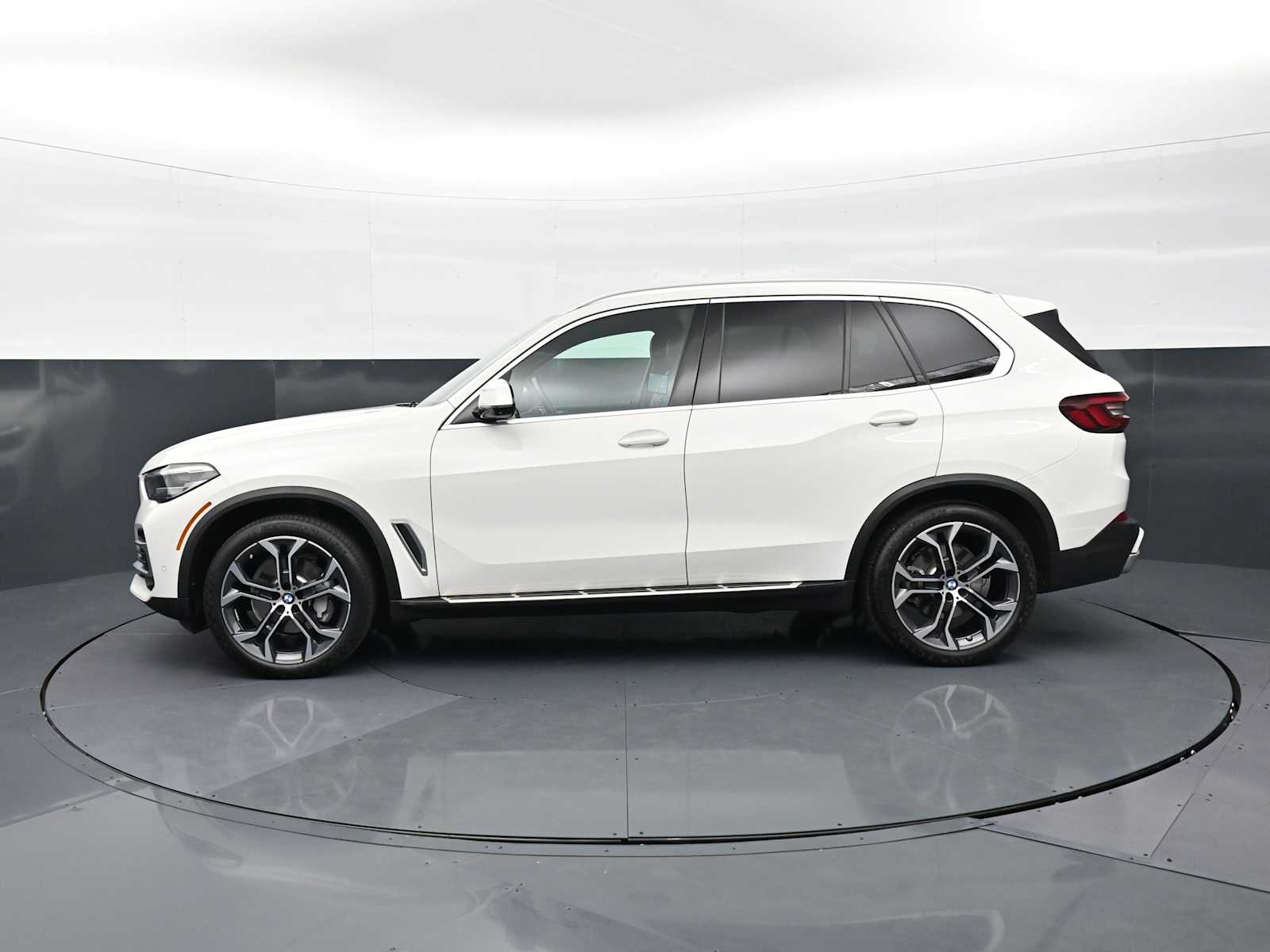 2022 BMW X5 40i - Photo 8
