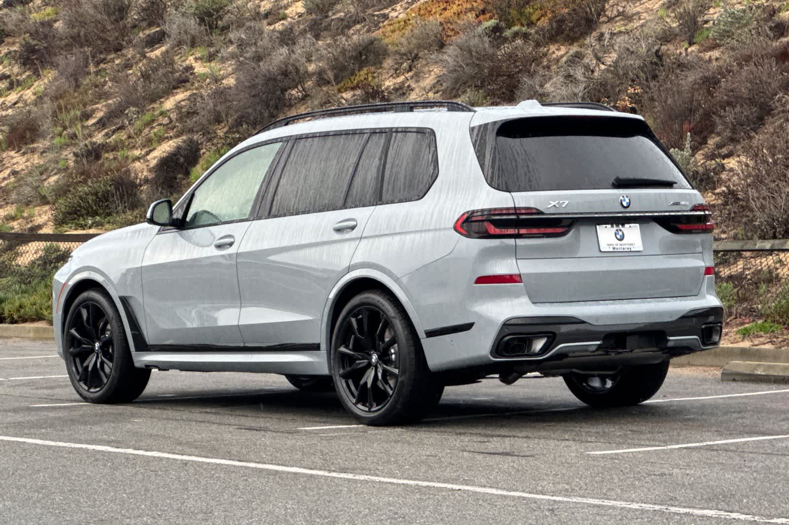 Thumbnail: 2026 BMW X7 - 34