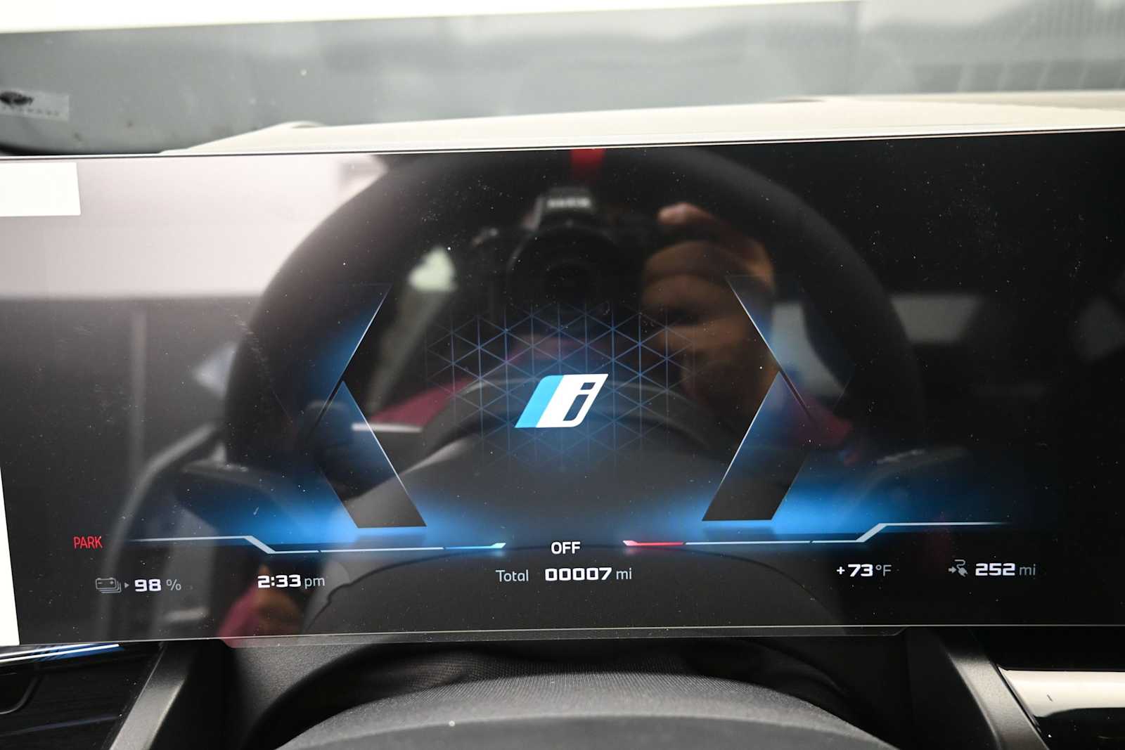 Thumbnail: 2026 BMW i5 - 13