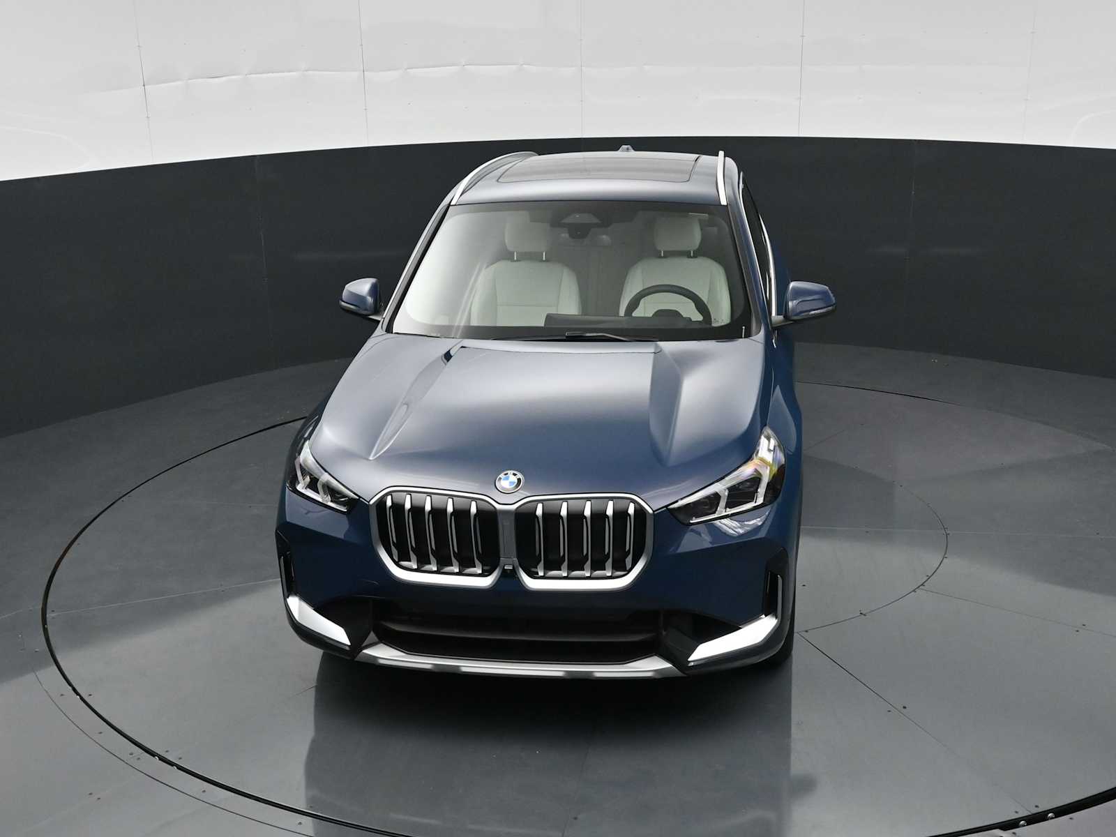 Thumbnail: 2026 BMW X1 - 18
