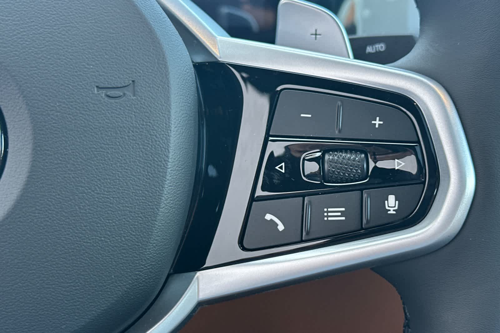 Thumbnail: 2026 BMW 3 Series - 29