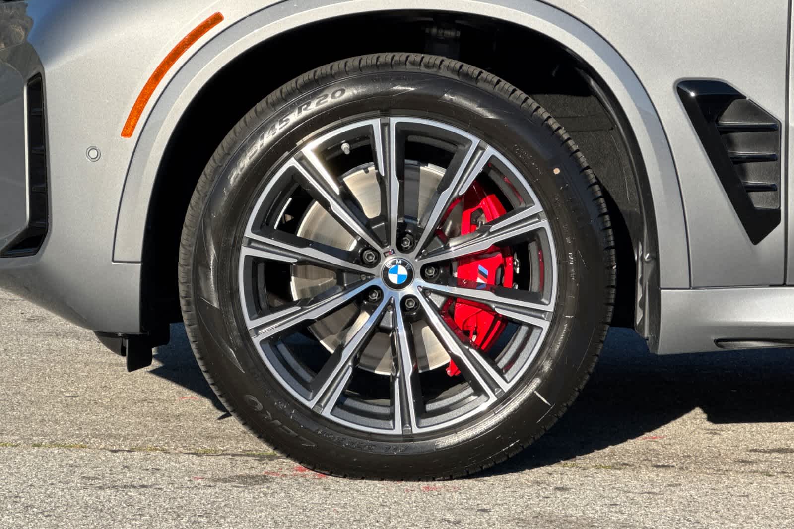 Thumbnail: 2026 BMW X5 - 36