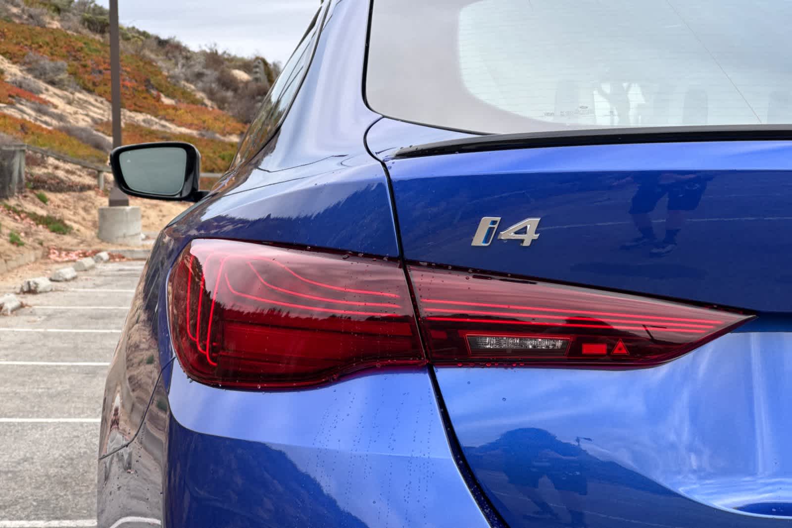 Thumbnail: 2025 BMW i4 - 11