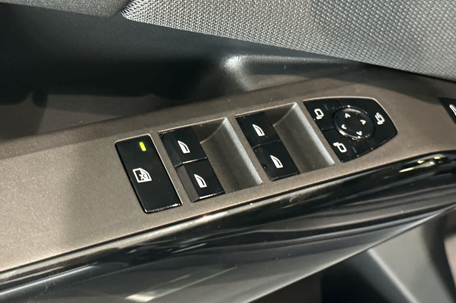 Thumbnail: 2025 BMW X3 - 14