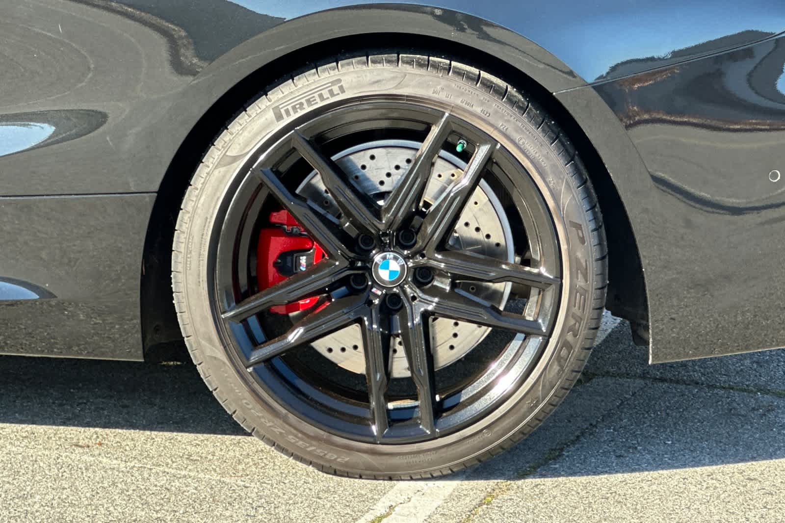 Thumbnail: 2024 BMW M8 - 31