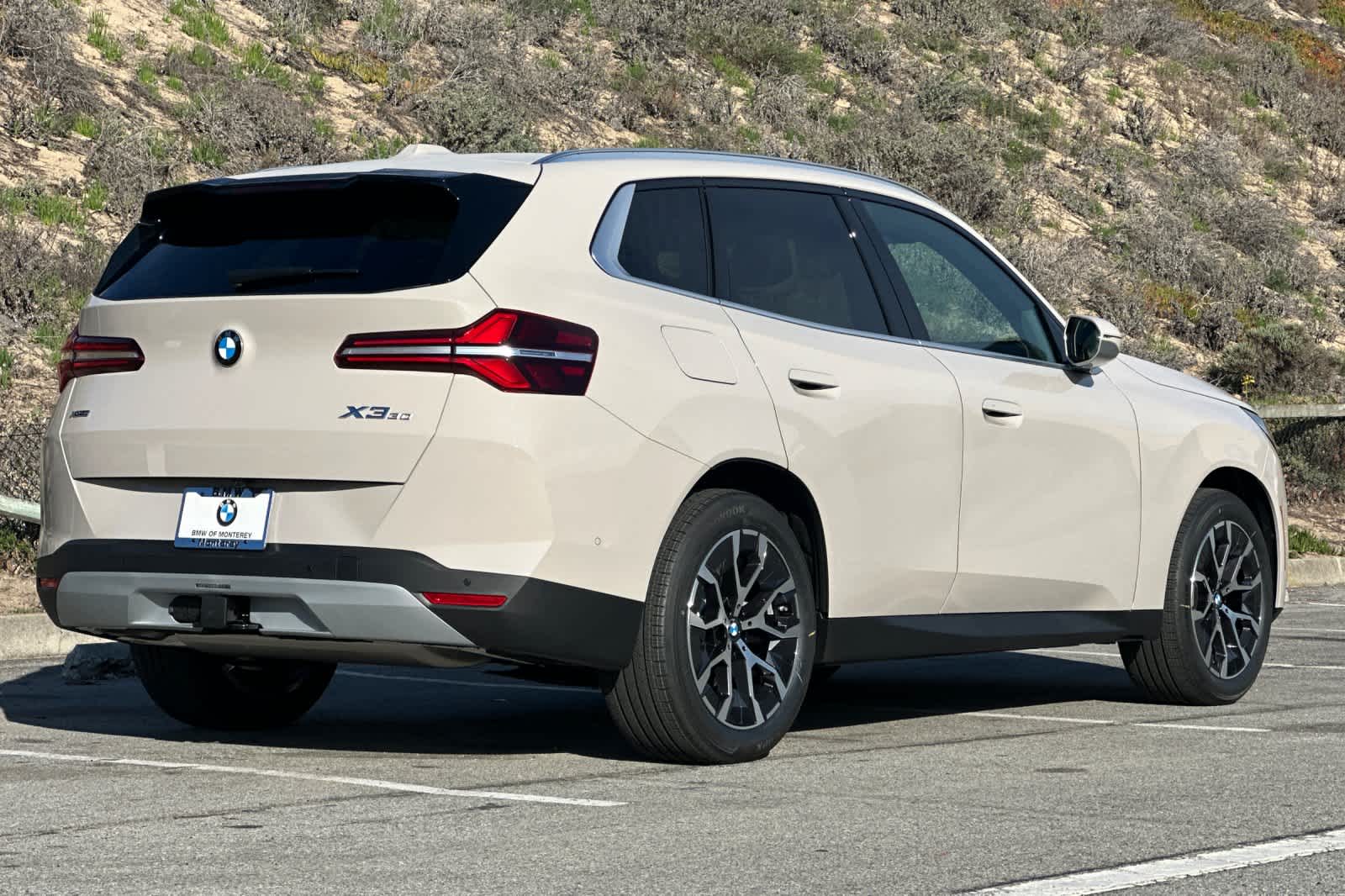 Thumbnail: 2026 BMW X3 - 2