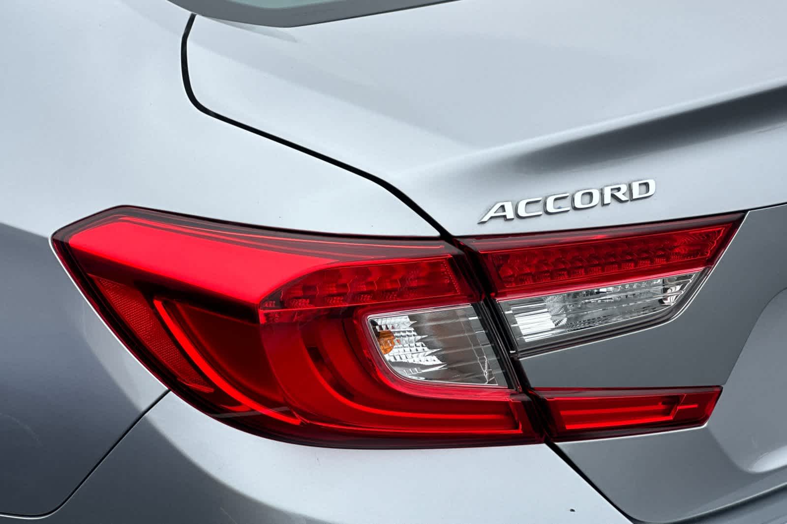 Thumbnail: 2018 Honda Accord - 14