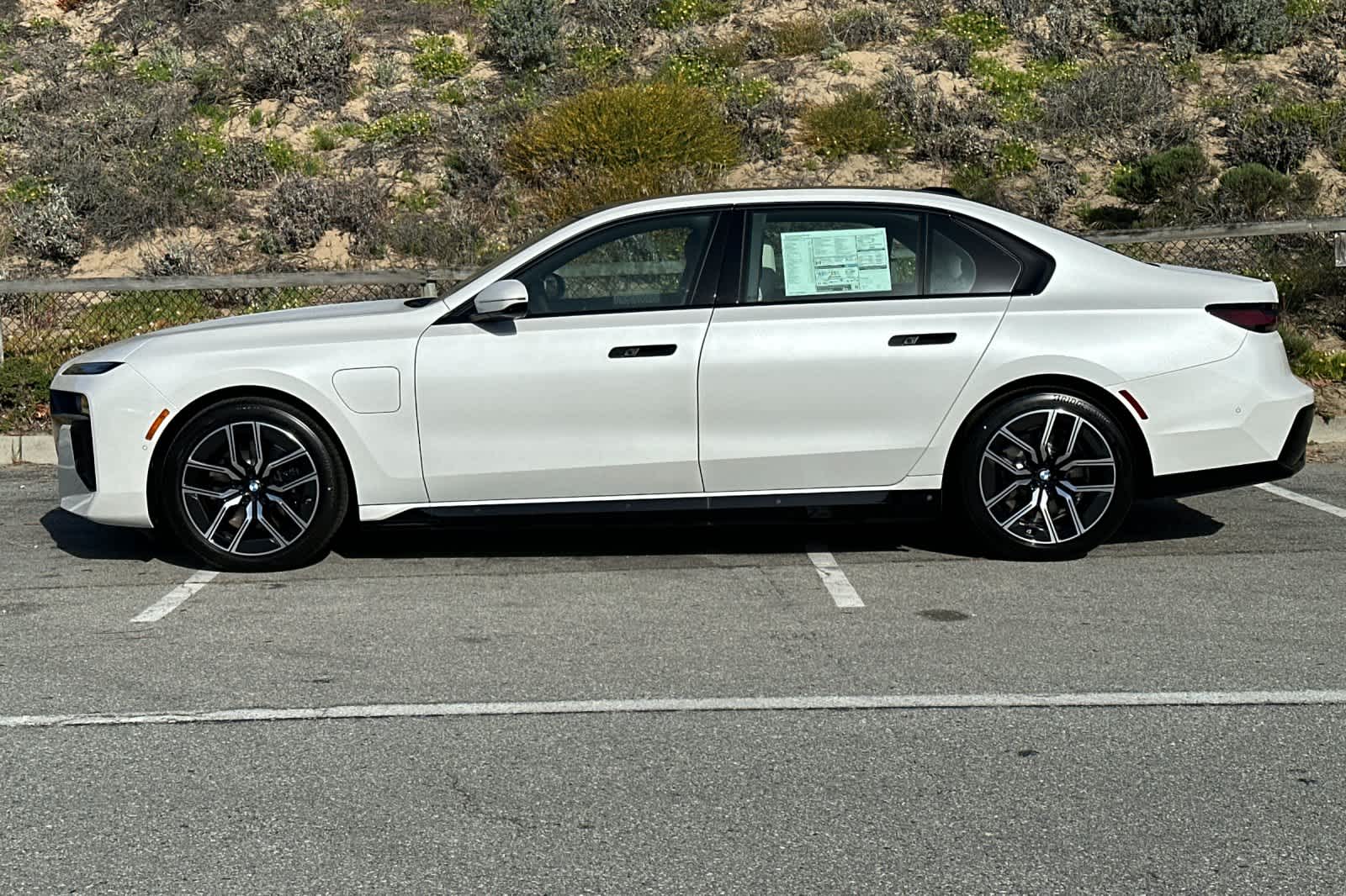 Thumbnail: 2025 BMW 7 Series - 5