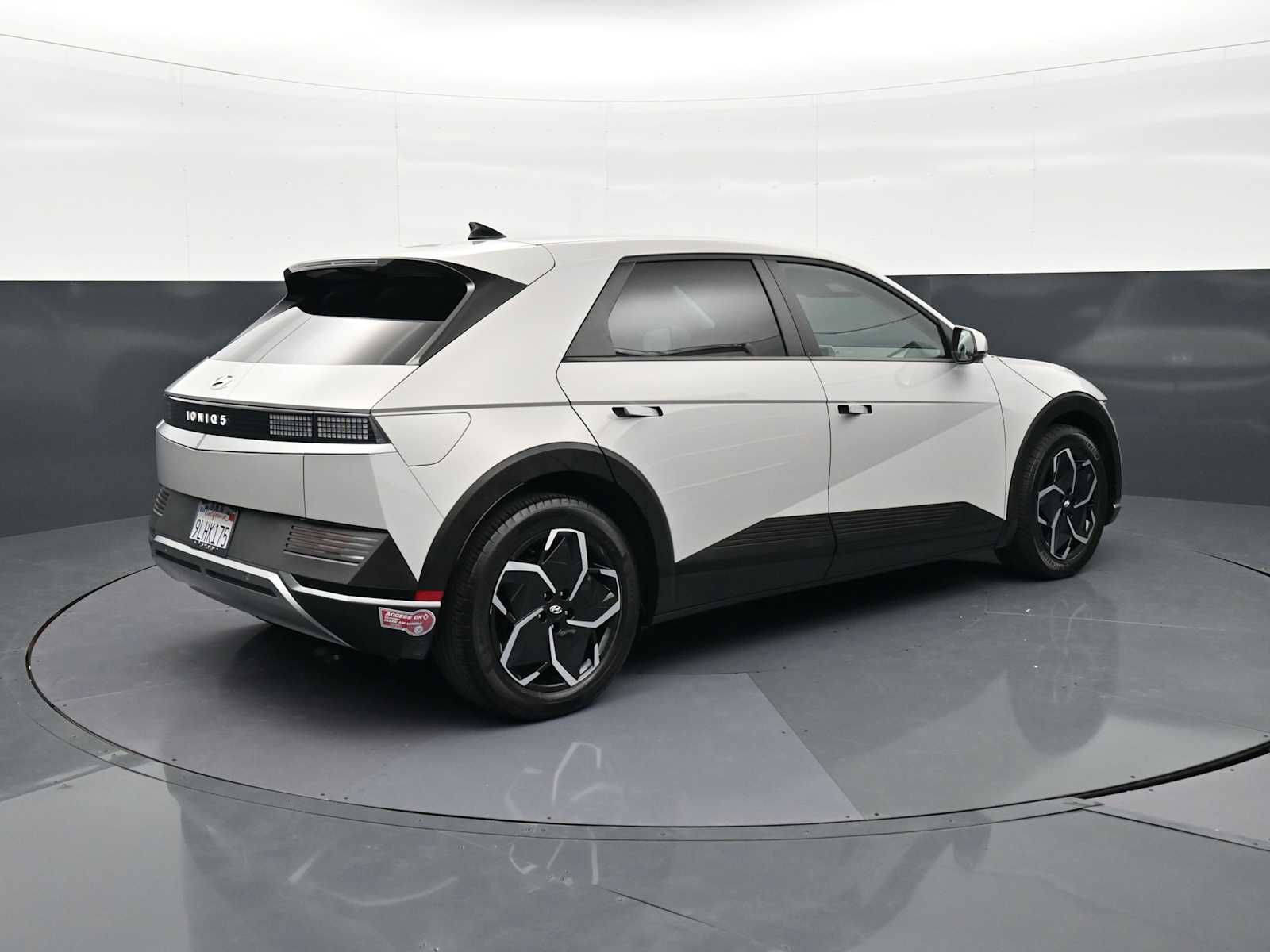 Thumbnail: 2024 Hyundai Ioniq 5 - 5