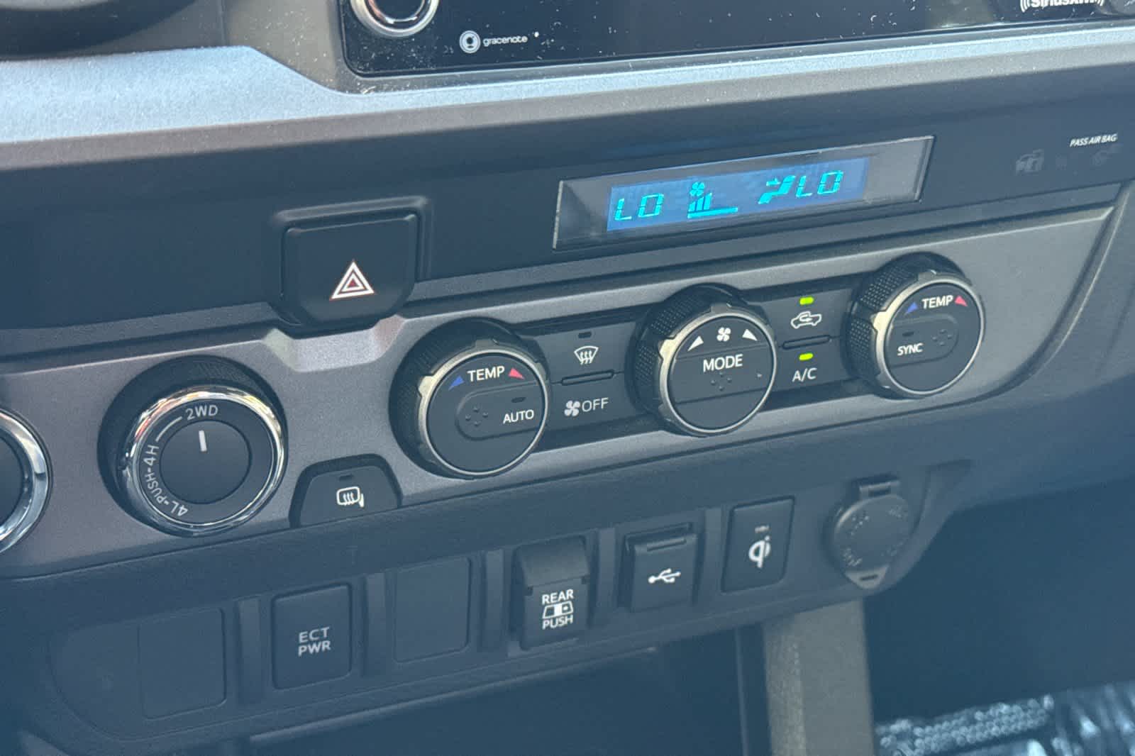 Thumbnail: 2023 Toyota Tacoma - 18