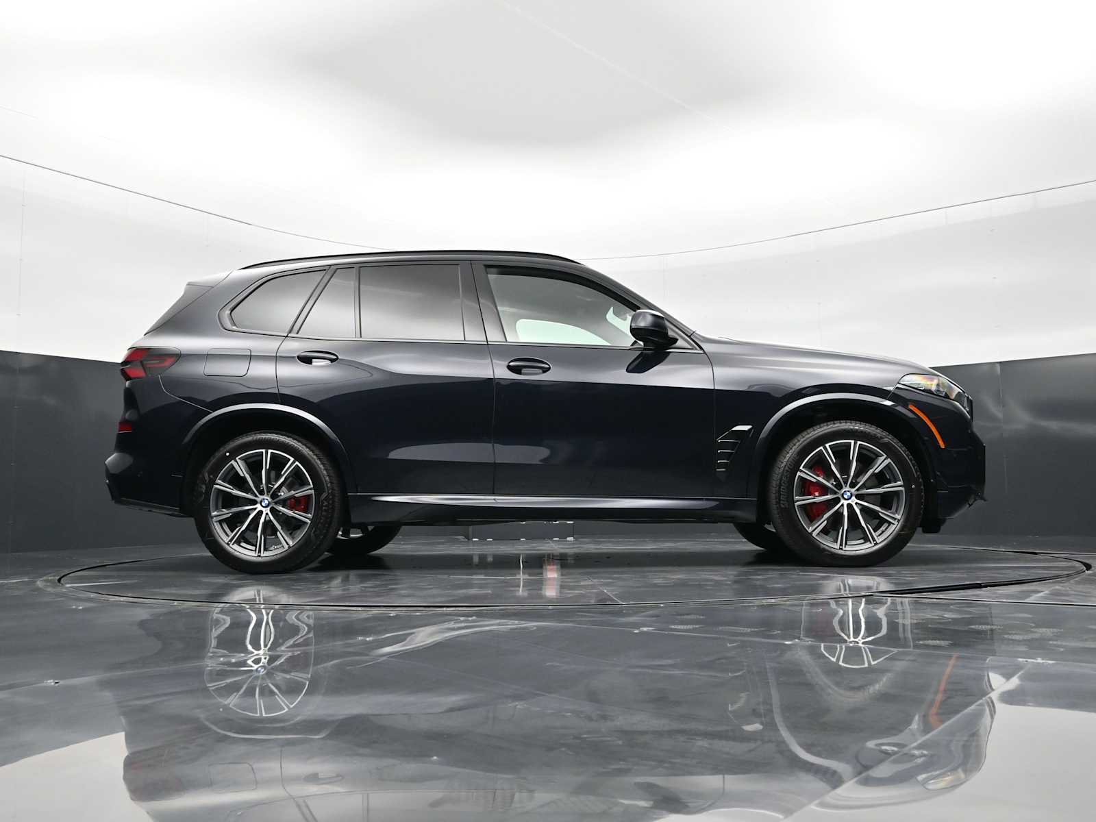 Thumbnail: 2026 BMW X5 - 26