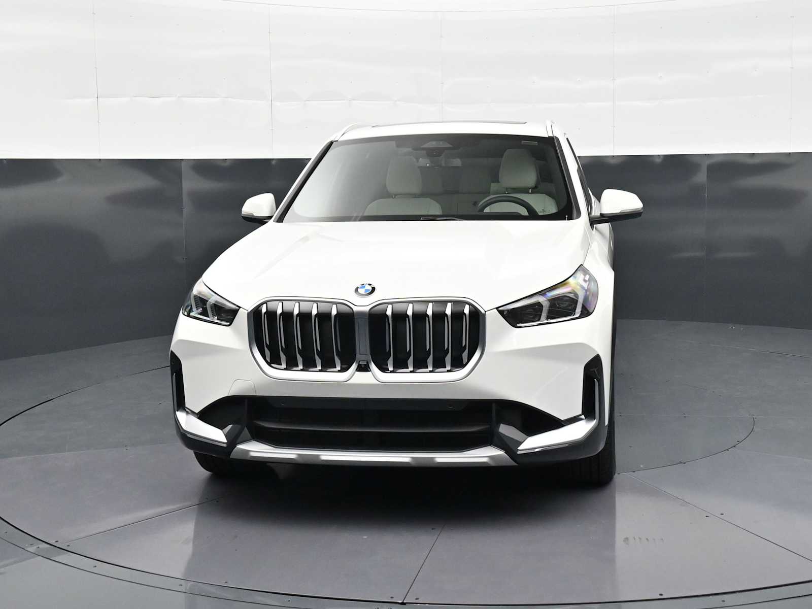 Thumbnail: 2026 BMW X1 - 2
