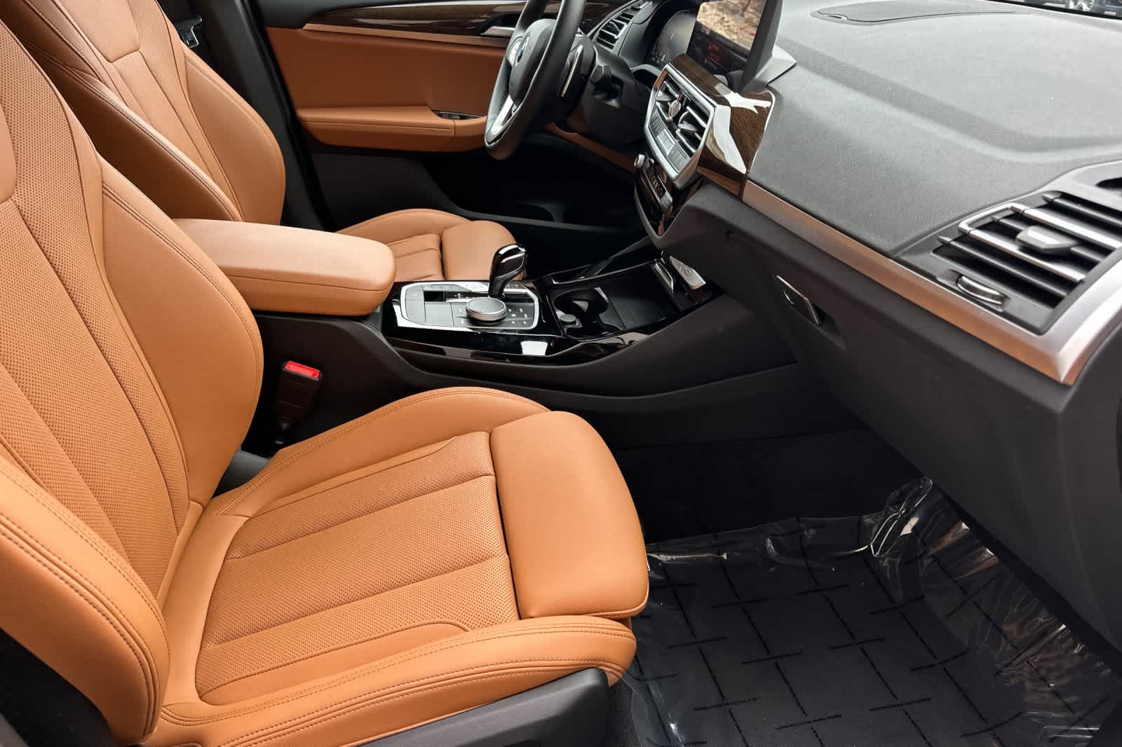 Thumbnail: 2024 BMW X3 - 16