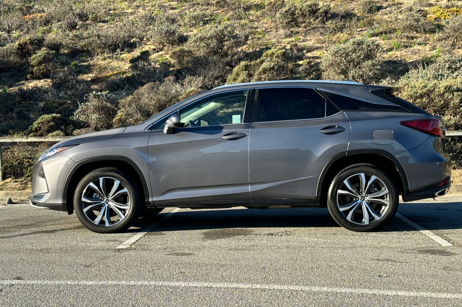 Thumbnail: 2021 Lexus RX - 9