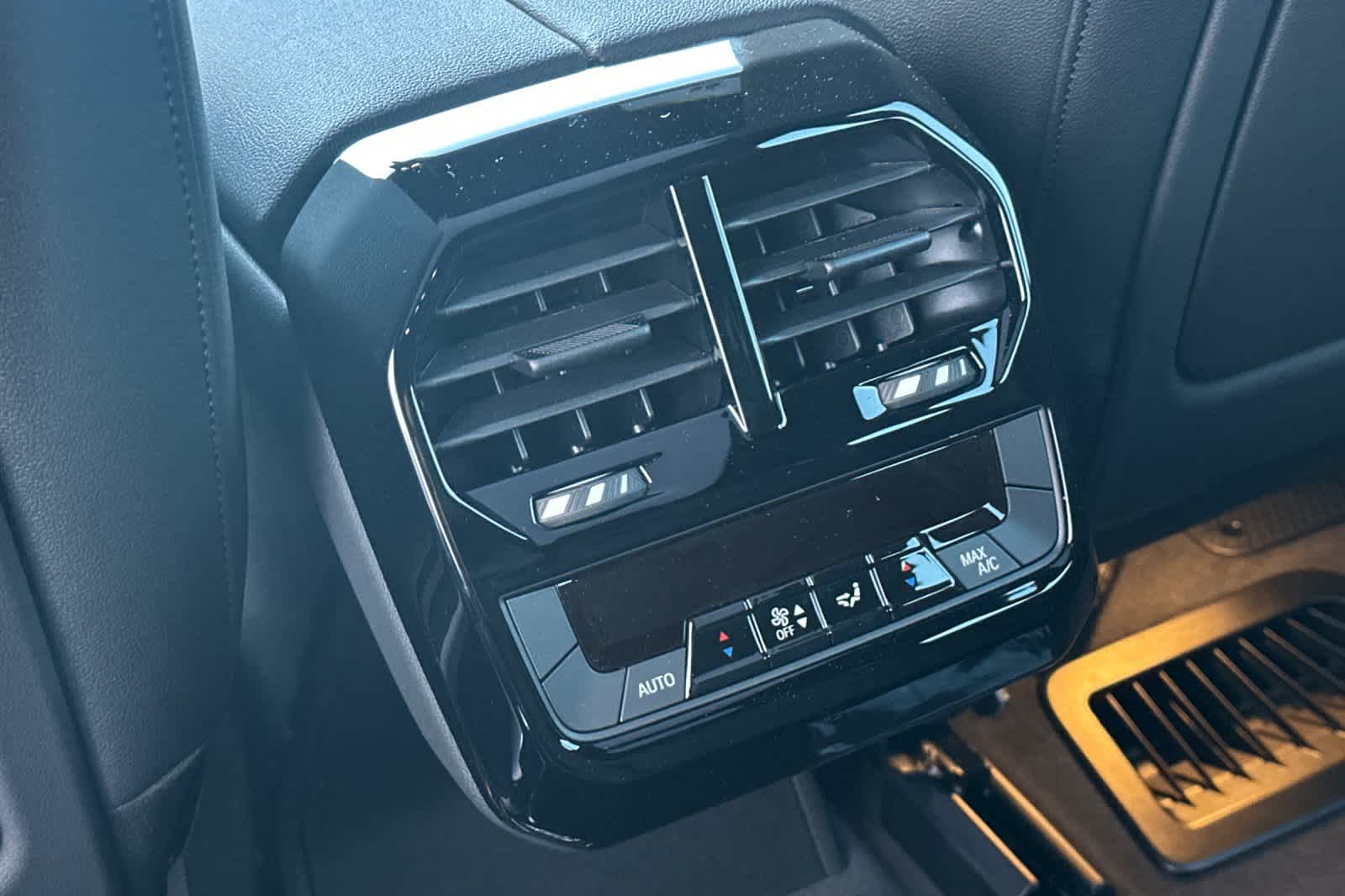 Thumbnail: 2026 BMW iX - 16