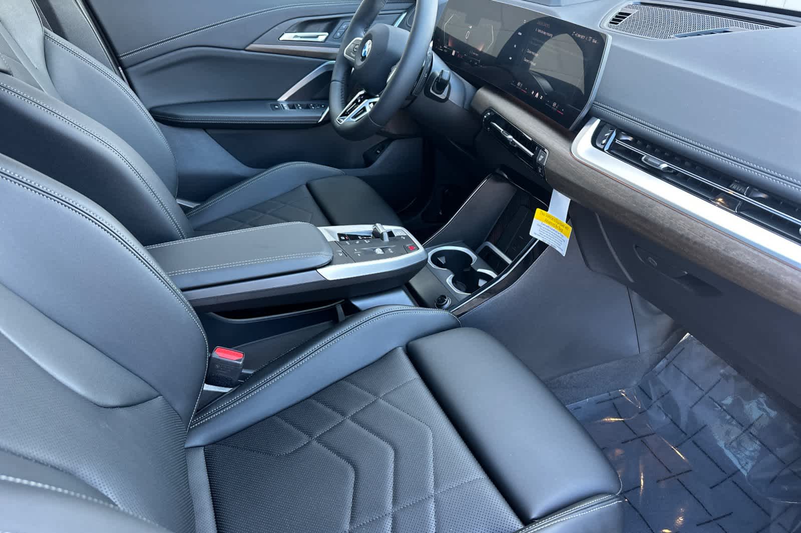 Thumbnail: 2026 BMW X1 - 18