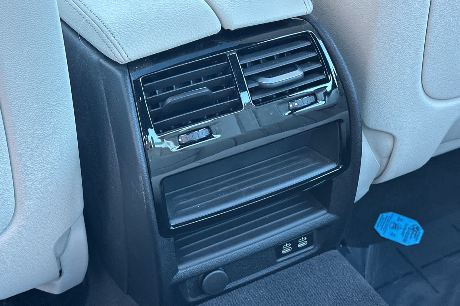 Thumbnail: 2023 BMW 5 Series - 14