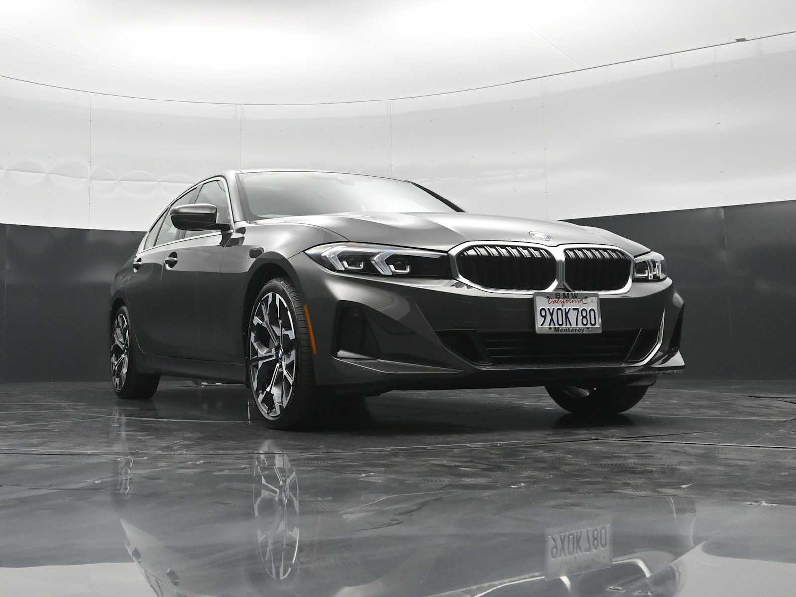 2026 BMW 3 Series 330i - Photo 41
