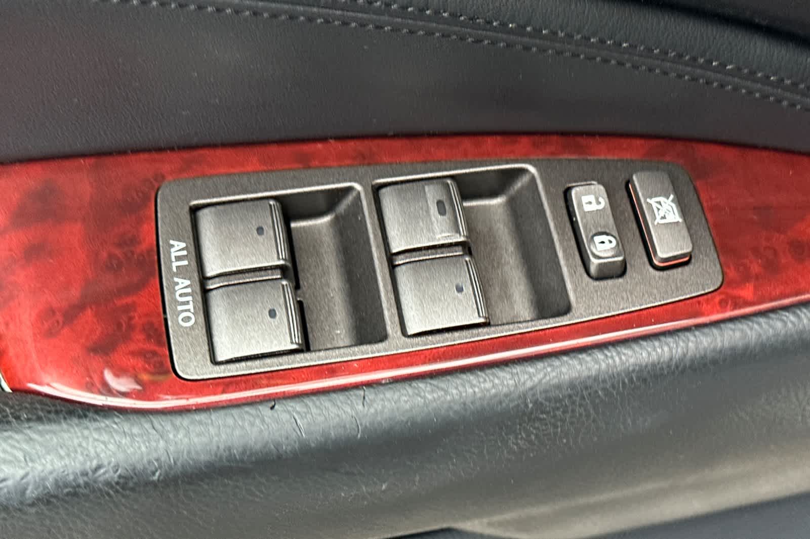 Thumbnail: 2008 Lexus LS - 13