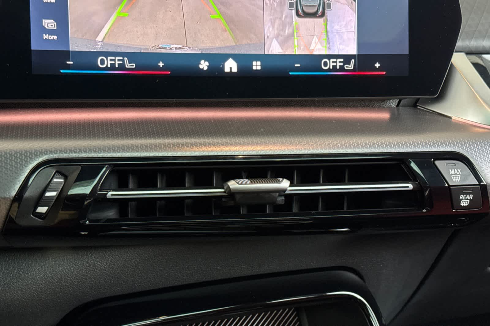 Thumbnail: 2025 BMW X2 - 23