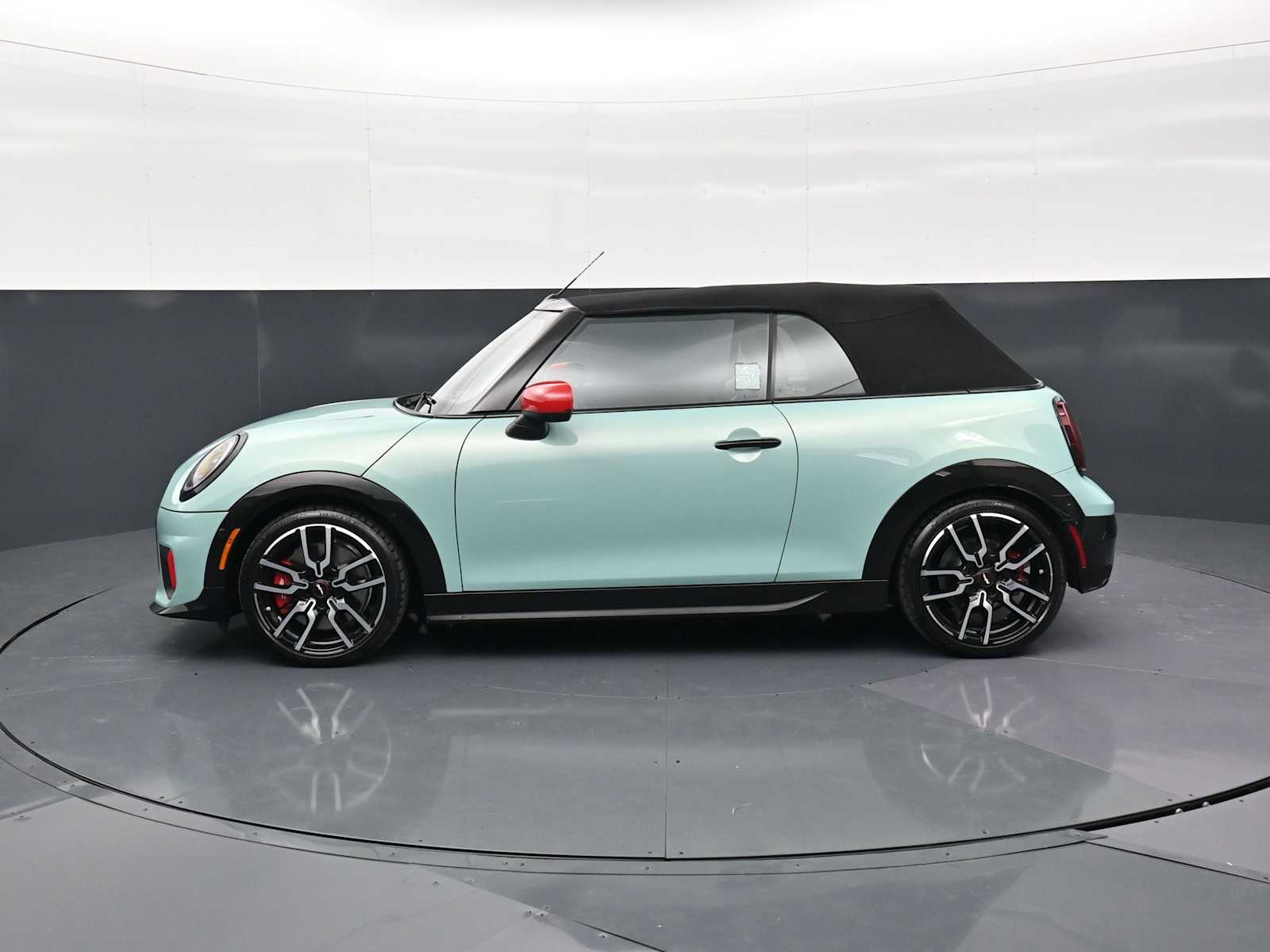 Thumbnail: 2025 MINI Cooper Convertible - 8
