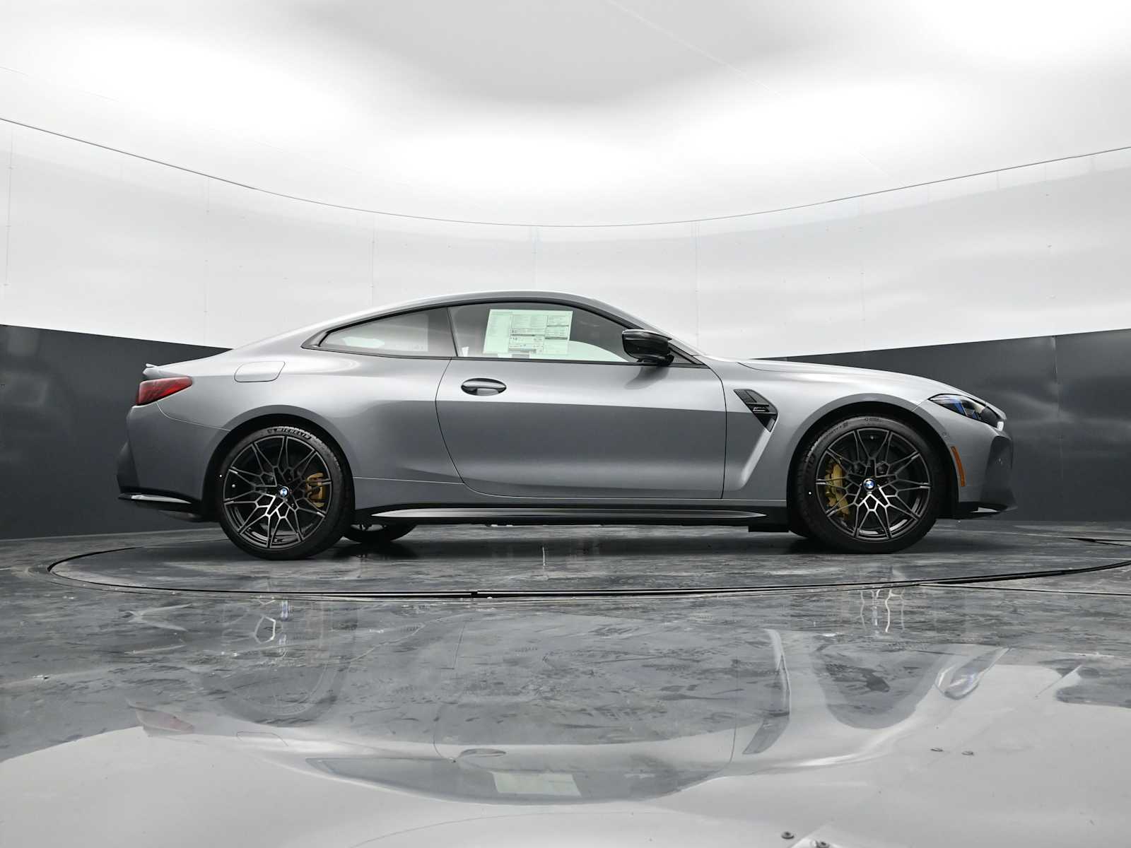 Thumbnail: 2026 BMW M4 - 25