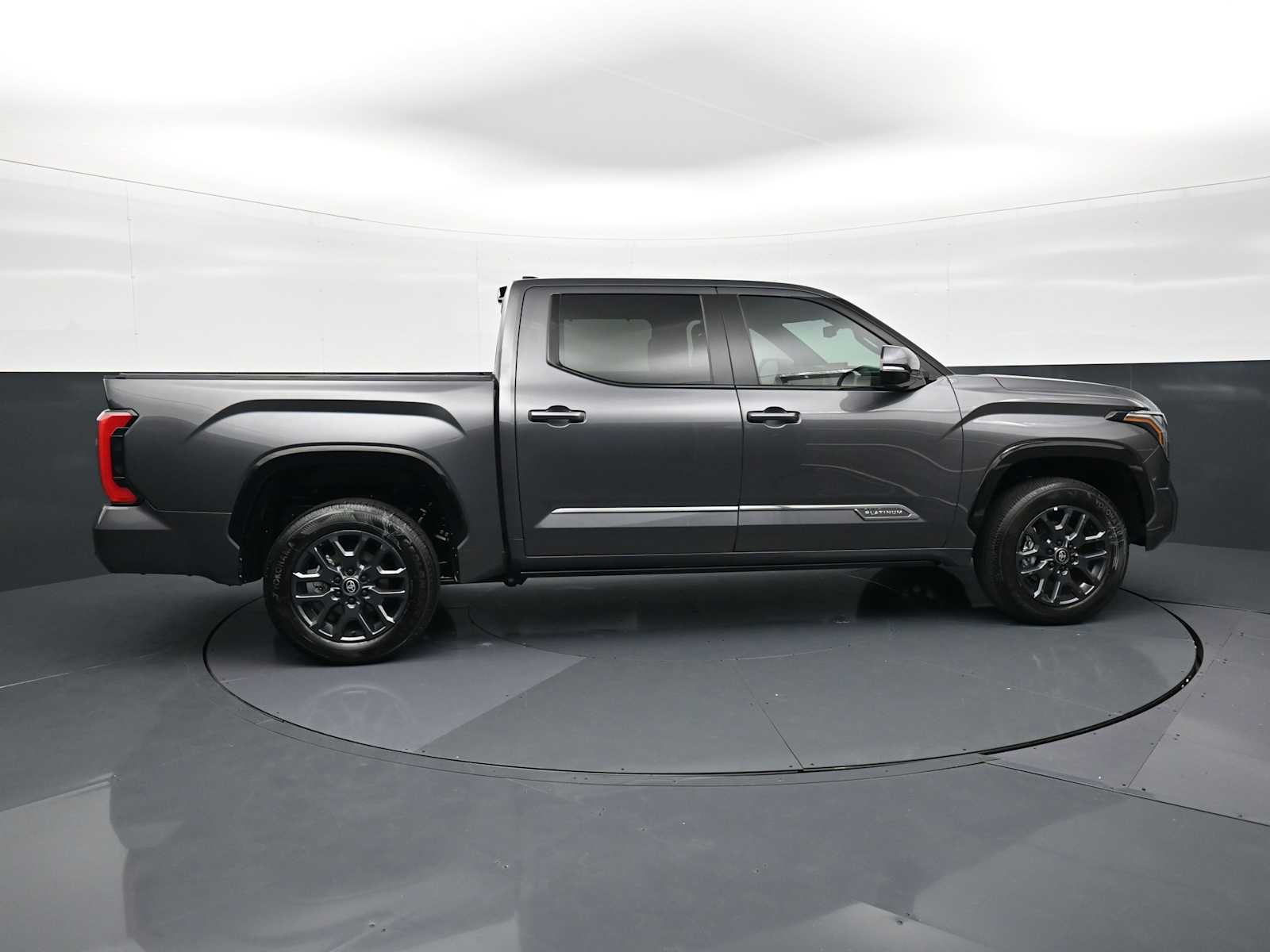 Thumbnail: 2025 Toyota Tundra - 4