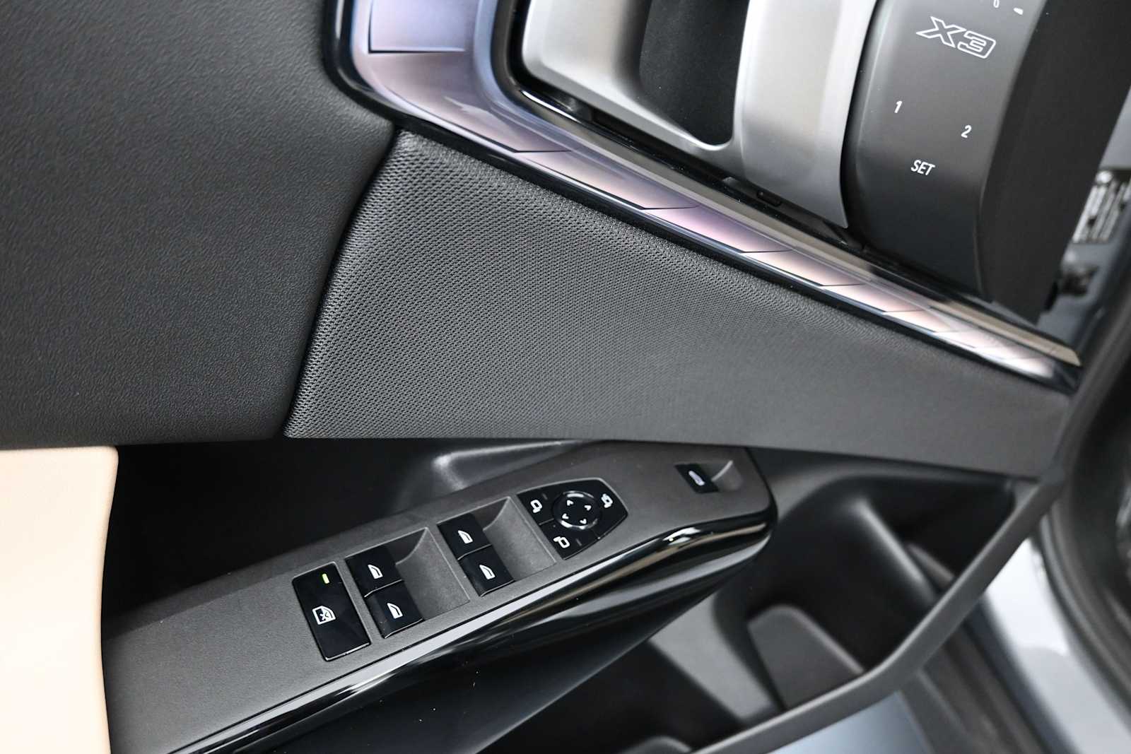 2026 BMW X3 30 - Photo 9