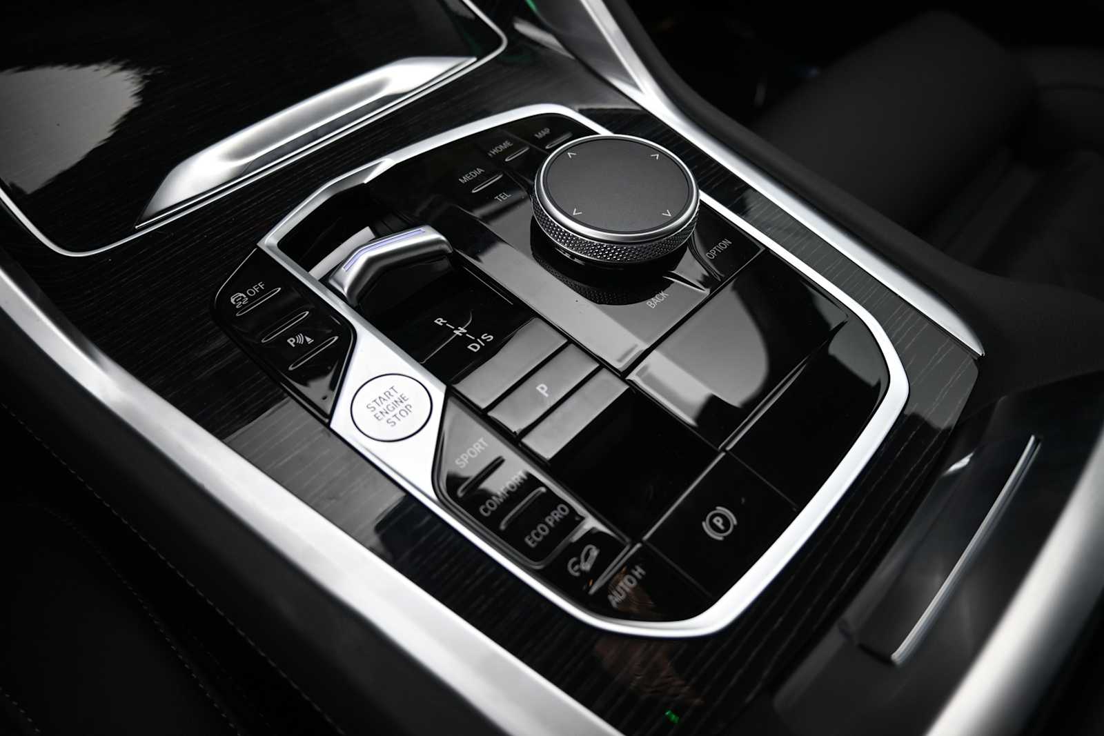 2026 BMW X6 40i - Photo 12