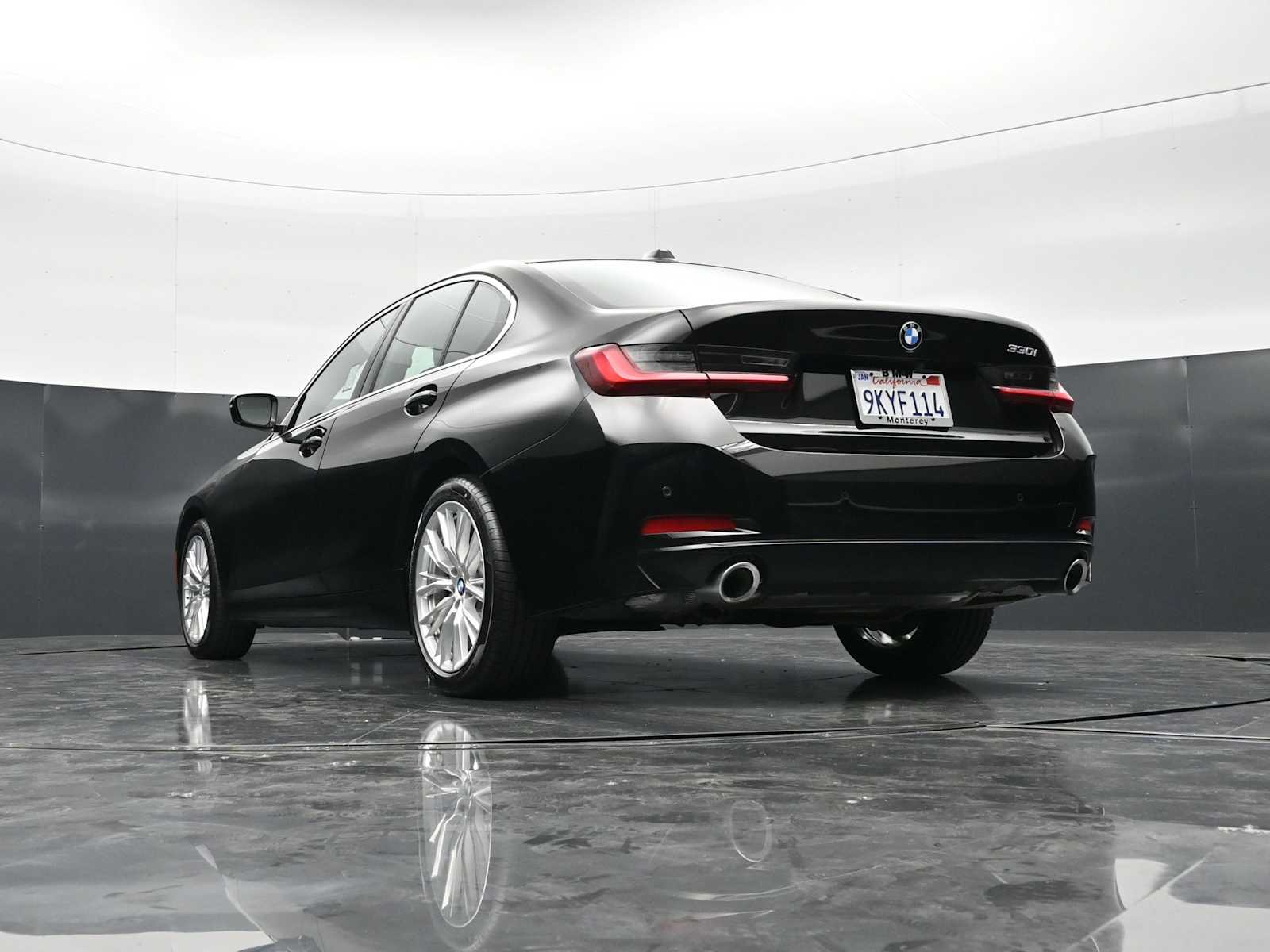 Thumbnail: 2024 BMW 3 Series - 31