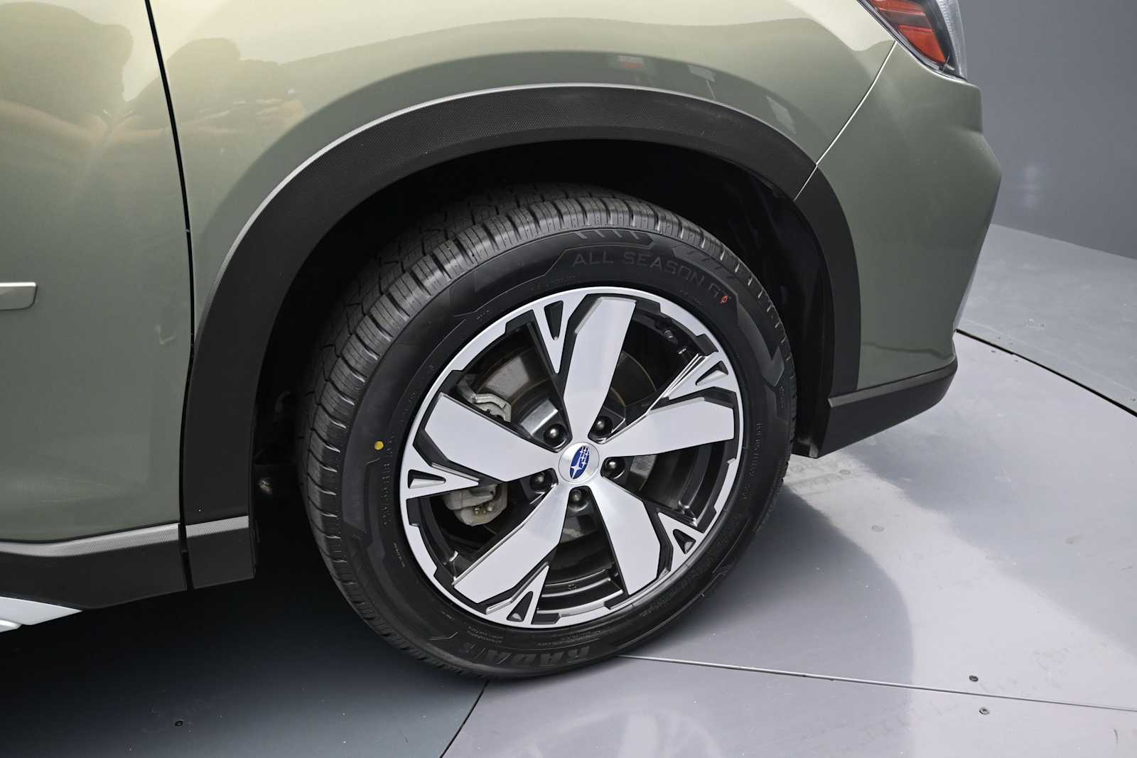 2020 Subaru Forester Touring - Photo 20