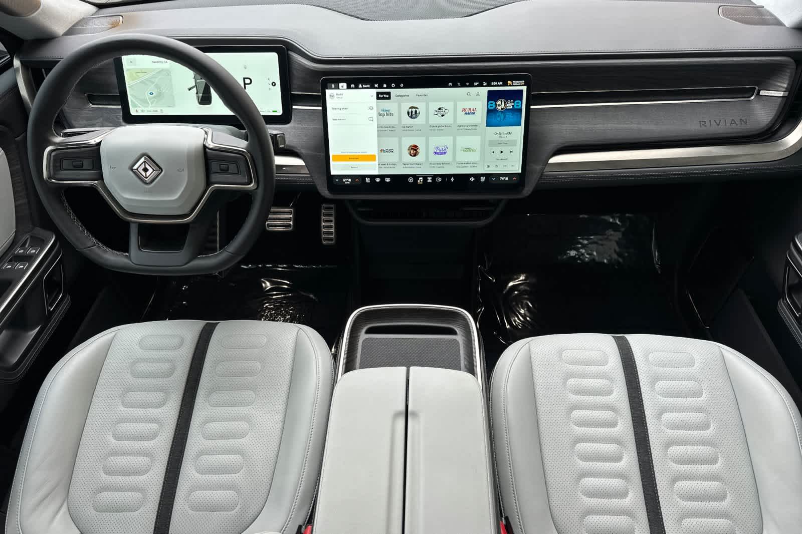 Thumbnail: 2023 Rivian R1S - 3