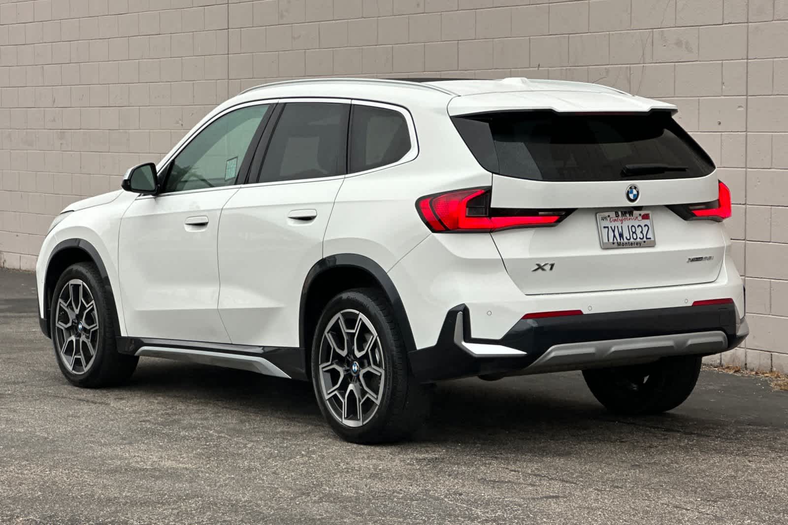 Thumbnail: 2023 BMW X1 - 7
