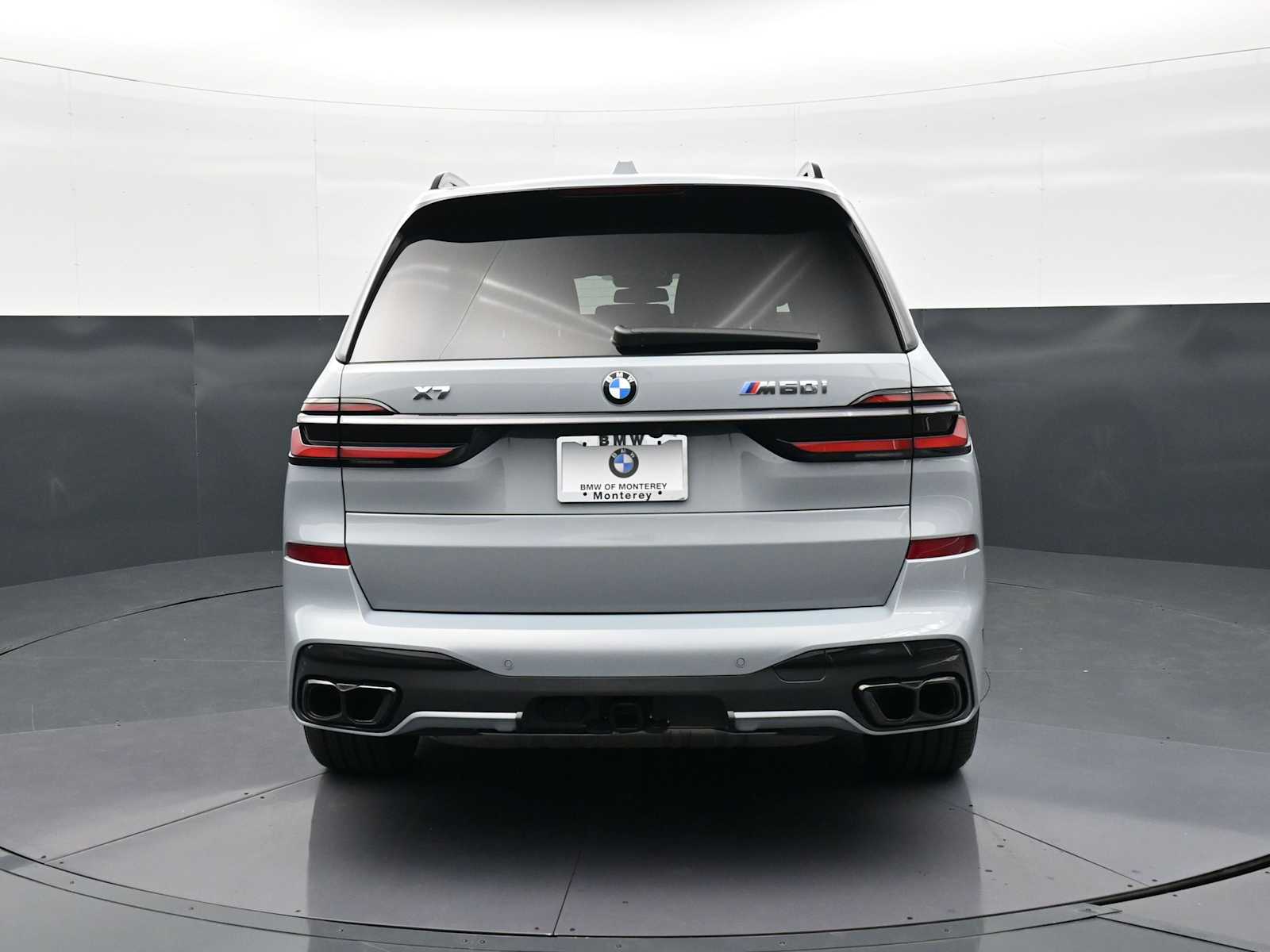 Thumbnail: 2026 BMW X7 - 6