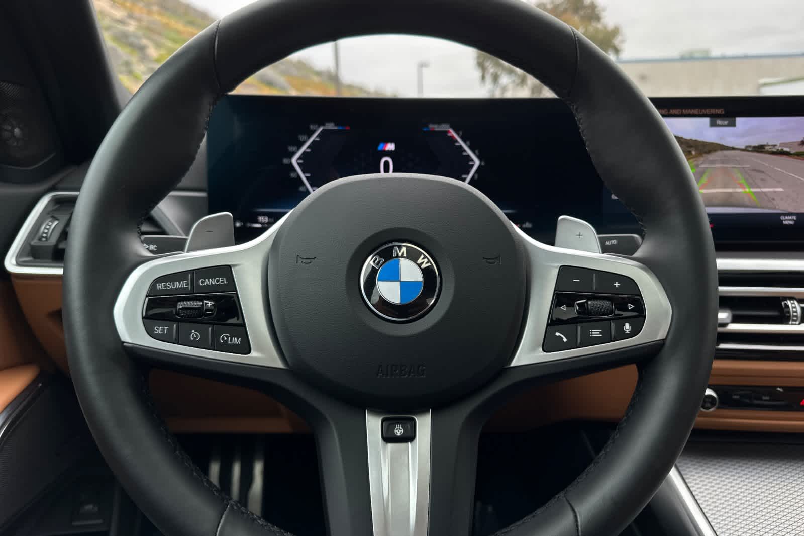 Thumbnail: 2024 BMW 3 Series - 26