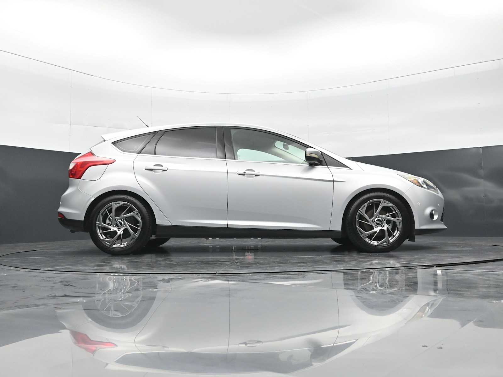2014 Ford Focus Titanium - Photo 25