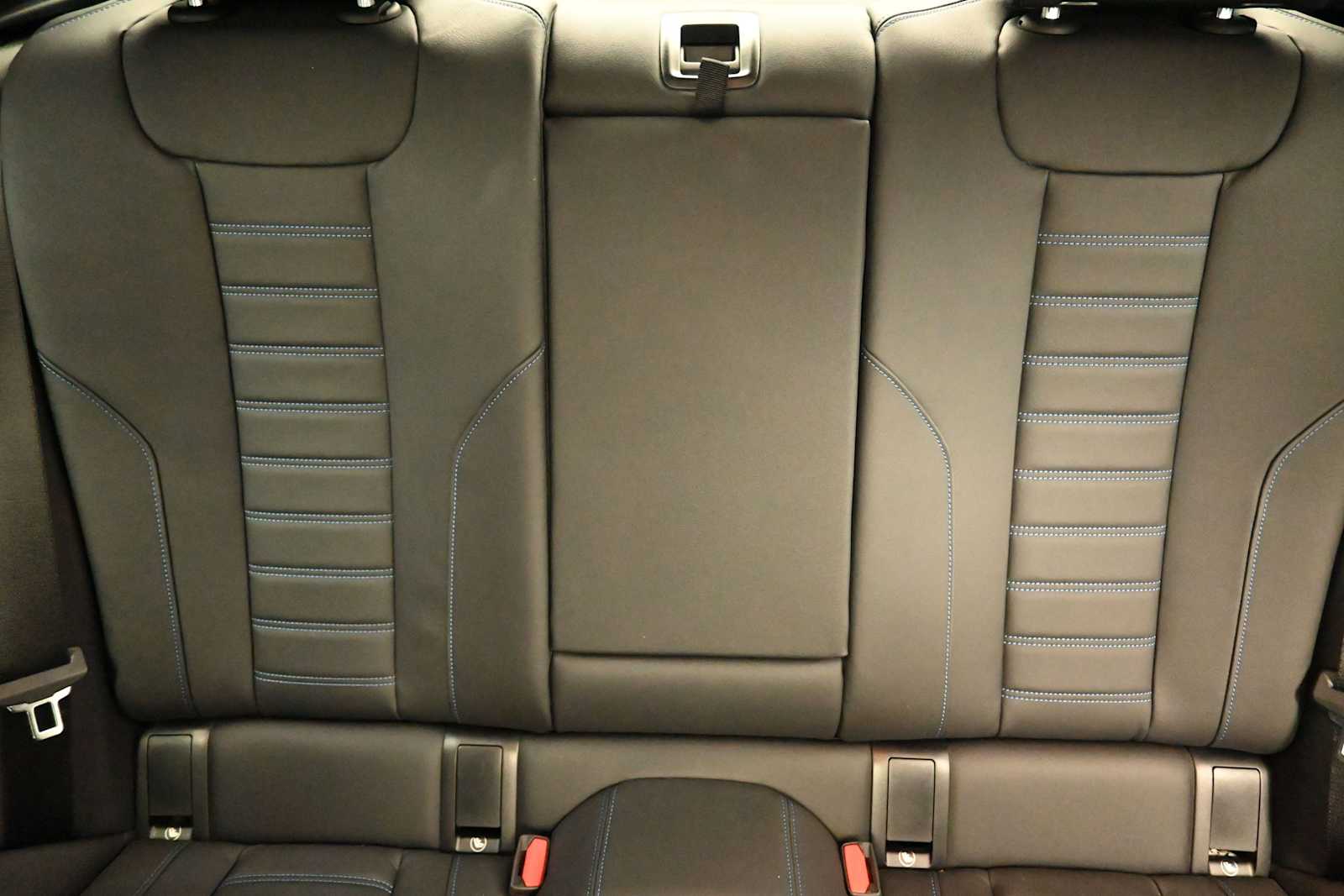 2024 BMW 2 Series 230i - Photo 17