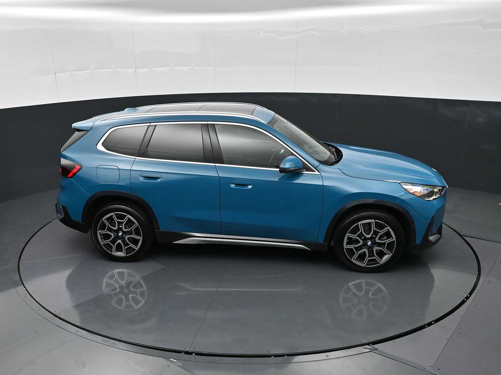 2025 BMW X1 28i - Photo 20