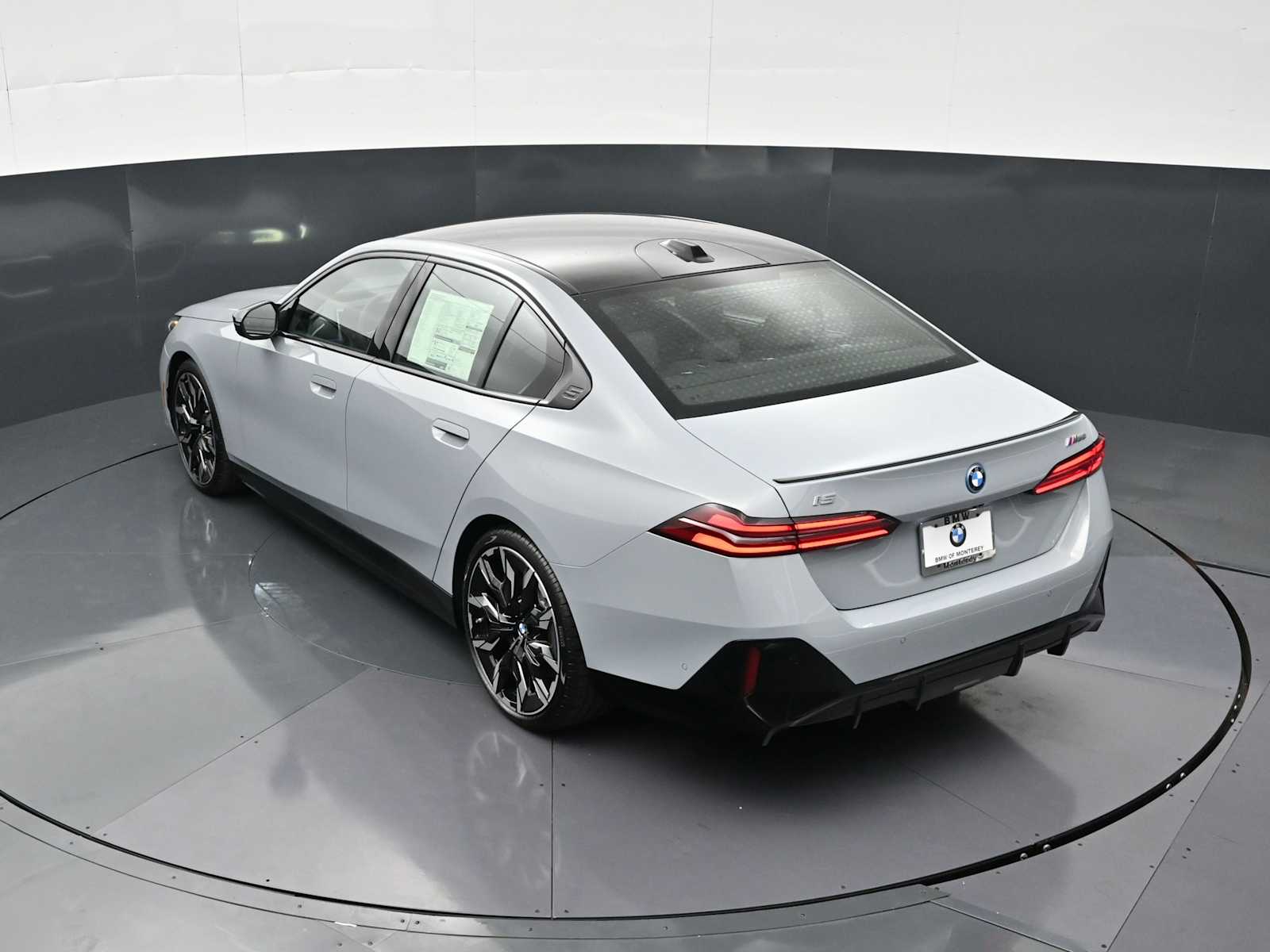 Thumbnail: 2026 BMW i5 - 23