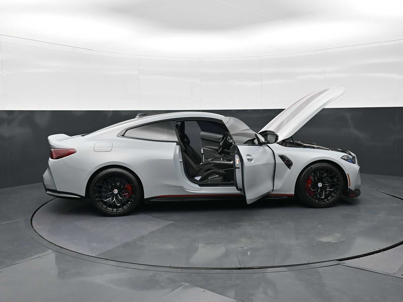 Thumbnail: 2023 BMW M4 - 31