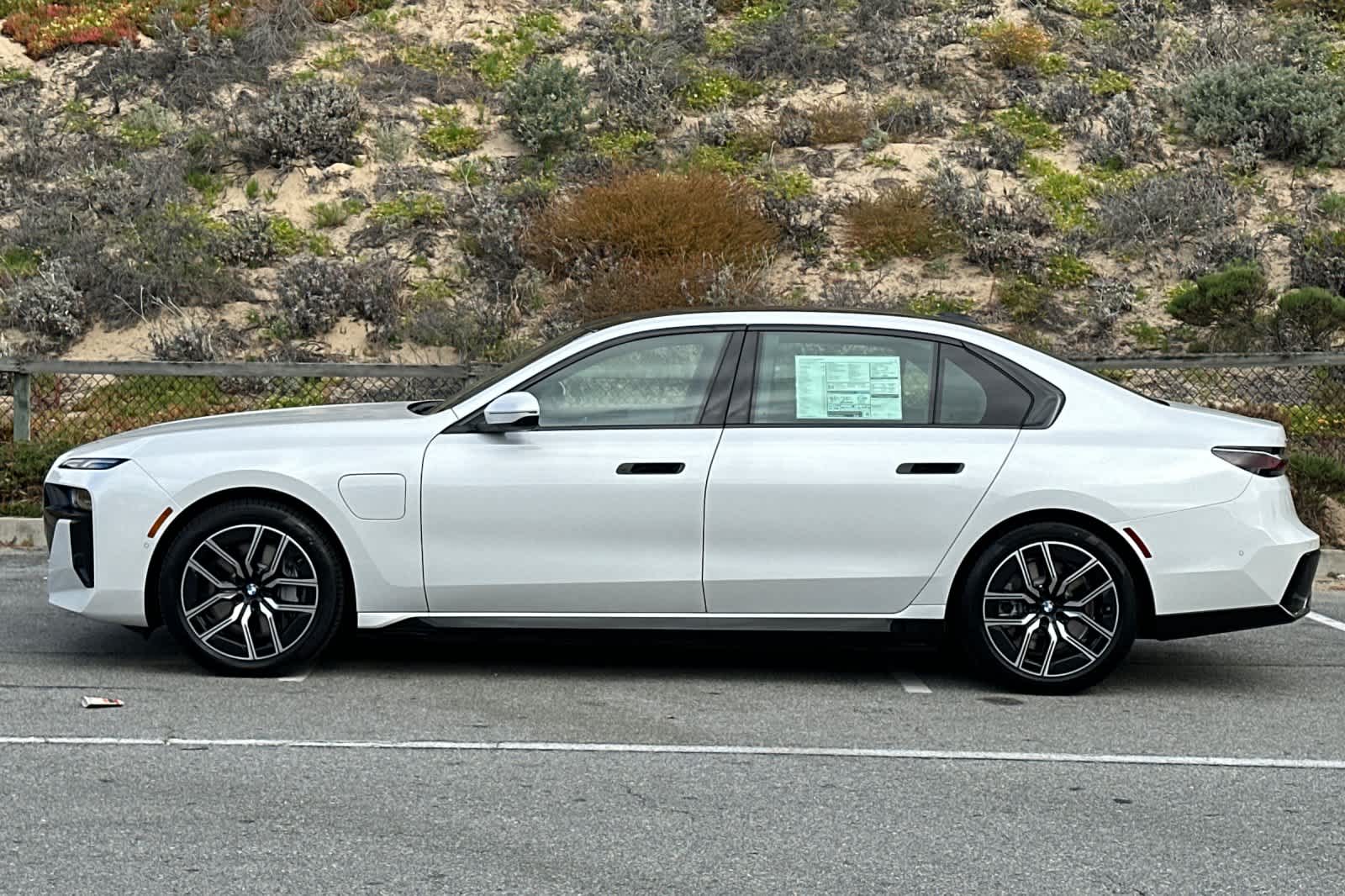 Thumbnail: 2025 BMW 7 Series - 5