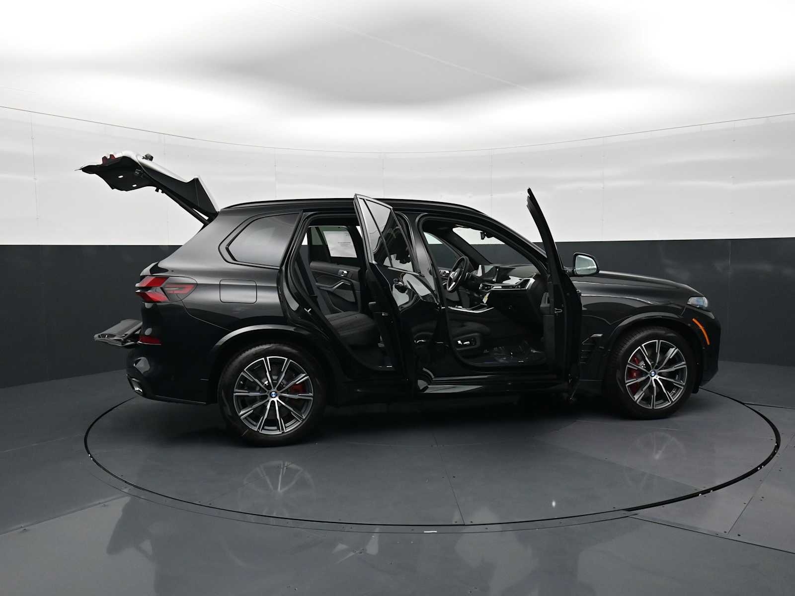 Thumbnail: 2026 BMW X5 - 35
